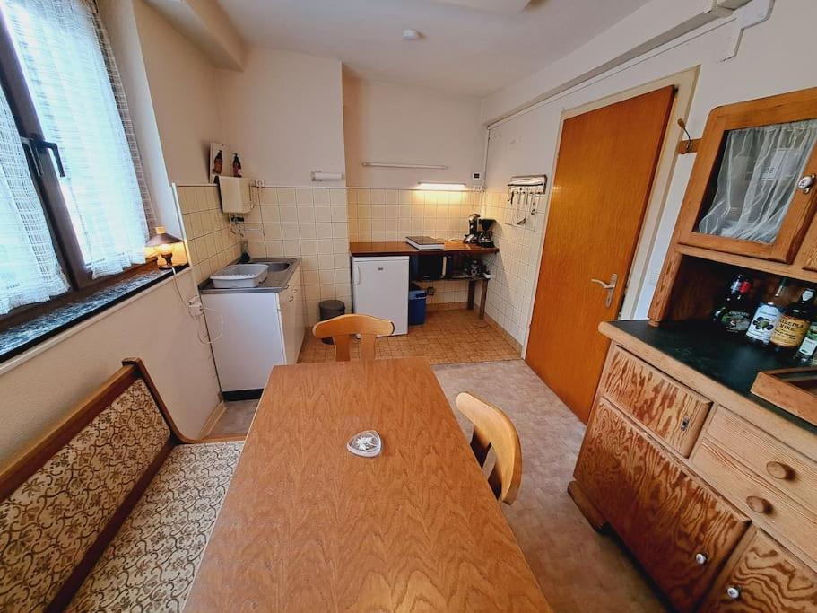 Haus Moselwald - 3 Bedrooms Enkirch Buitenkant foto