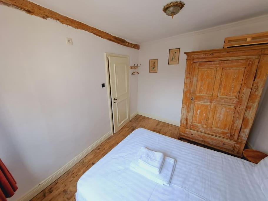 Haus Moselwald - 3 Bedrooms Enkirch Buitenkant foto