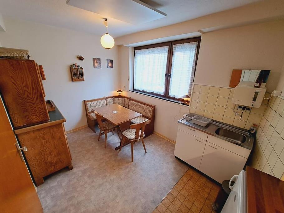 Haus Moselwald - 3 Bedrooms Enkirch Buitenkant foto